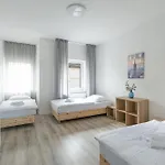 T&k - 1 To 4 - 20min To Tradefair Messe Airport Duesseldorf Apartmán *