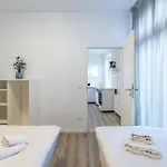 T&k - 1 To 4 - 20min To Tradefair Messe Airport Duesseldorf