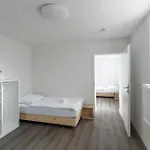 Apartmán T&k - 1 To 4 - 20min To Tradefair Messe Airport Duesseldorf