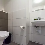T&k - 1 To 4 - 20min To Tradefair Messe Airport Duesseldorf Apartmán Duisburg