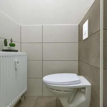 T&k - 1 To 4 - 20min To Tradefair Messe Airport Duesseldorf *