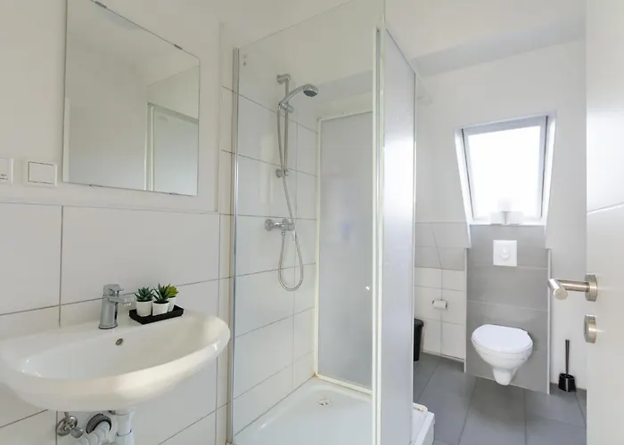 T&k - 1 To 4 - 20min To Tradefair Messe Airport Duesseldorf Duisburg