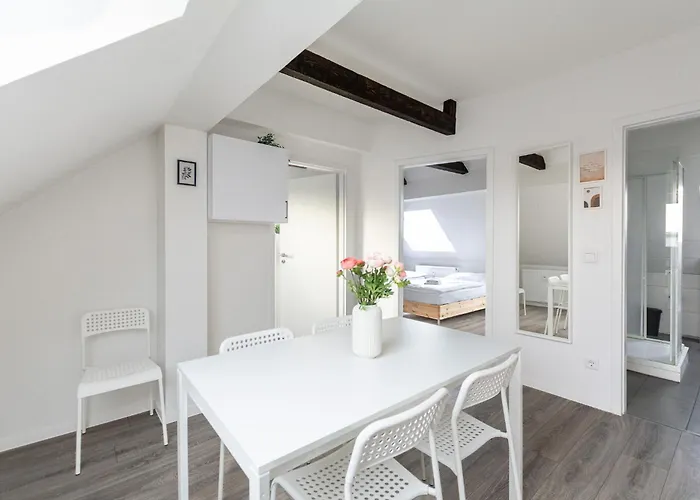 T&k - 1 To 4 - 20min To Tradefair Messe Airport Duesseldorf Appartement Duisburg