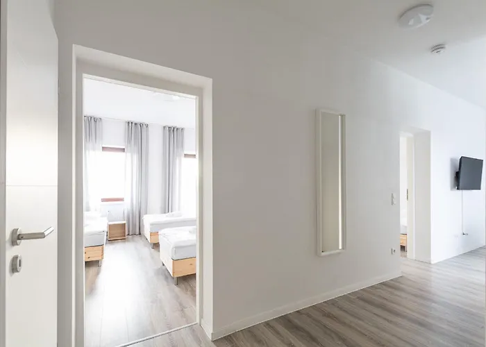 T&k - 1 To 4 - 20min To Tradefair Messe Airport Duesseldorf Duisburg