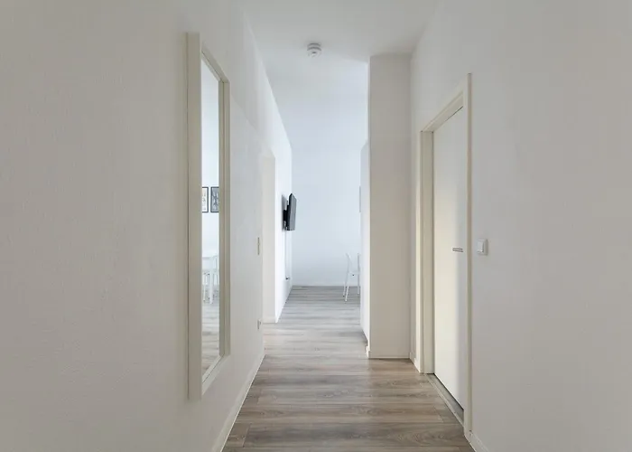 T&k - 1 To 4 - 20min To Tradefair Messe Airport Duesseldorf Appartement