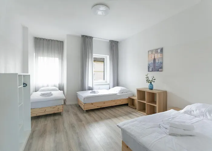 T&k - 1 To 4 - 20min To Tradefair Messe Airport Duesseldorf 公寓 *