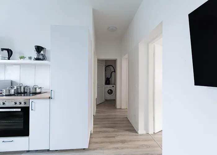 T&k - 1 To 4 - 20min To Tradefair Messe Airport Duesseldorf Appartement Duisburg