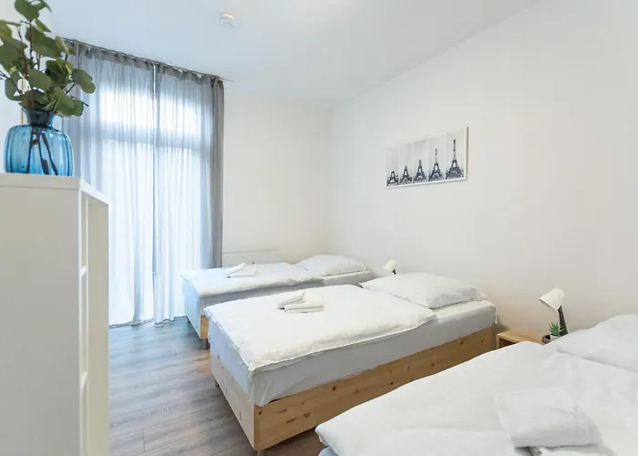 T&k - 1 To 4 - 20min To Tradefair Messe Airport Duesseldorf * 杜伊斯堡