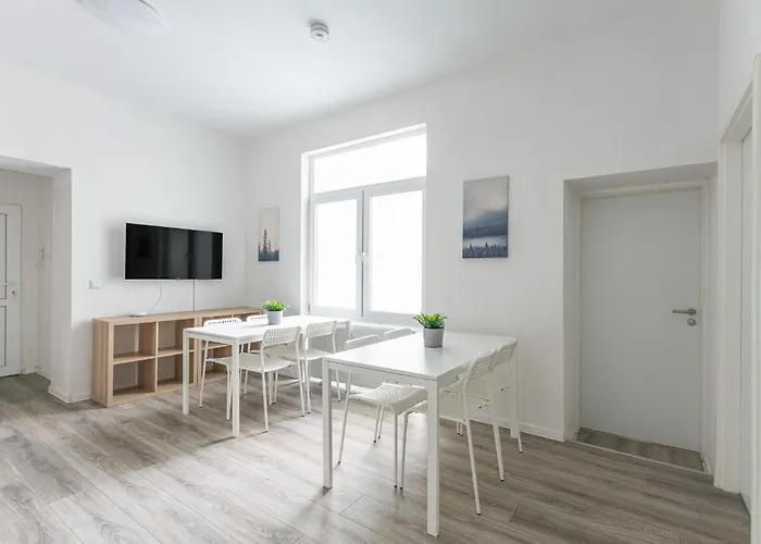 T&k - 1 To 4 - 20min To Tradefair Messe Airport Duesseldorf * 杜伊斯堡