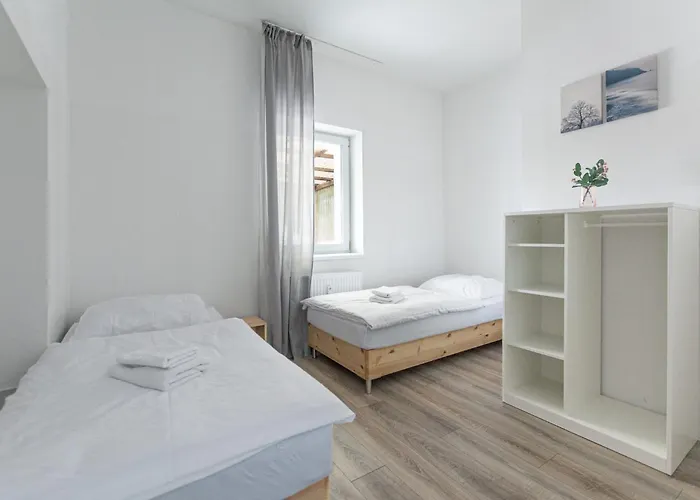 T&k - 1 To 4 - 20min To Tradefair Messe Airport Duesseldorf Appartement Duisburg