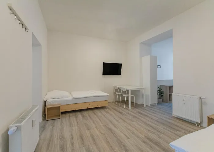 T&k - 1 To 4 - 20min To Tradefair Messe Airport Duesseldorf